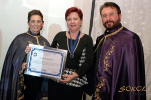 Magali Brittes representou Sani e sua família durante a homenagem