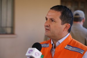 Coronel Barros vem vistoriar terreno destinado a moradias populares a custo zero. (Foto: Divulgação)