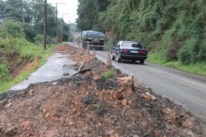 Queda de barreira 002