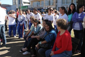 A concentração foi na Praça Alvir Riesemberg e deu início a semana de atividades e comemorações aos 60 anos da Apae no Brasil