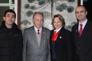 Andrews Roberson, do Grupo Verde Vale de Comunicação, Olávio e Wonny e Marcos Santos, presidente do Rotary Club Porto União – União da Vitória