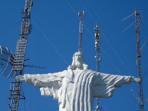 Mirante ficará neste ponto e terá formato de cruz