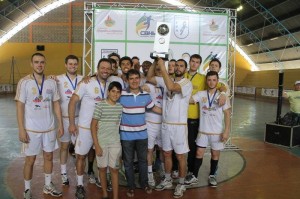 handebol-caçador-brasileiro