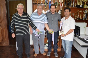 Visita do professor Wlademiro do projeto Jovem Cidadão de karatê