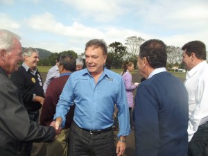 alvarodias-uniaodavitoria-politica