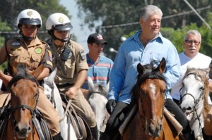 requiao-cavalos-politica