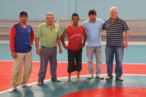 Equipe de trabalho no ginásio de São Cristóvão