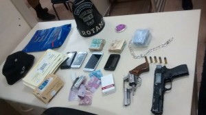assalto-mallet-policia