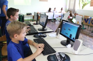 escola-canoinhas-feira