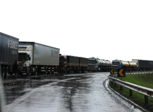 caminhXXo-greve-paralisacao3