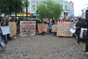 manifesto-professores-uniaodavitoriaXX16X