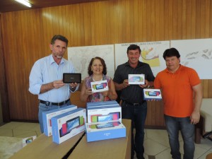tablets-saXXde-uniaodavitoria