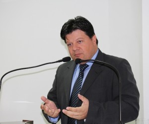 luilsonschwartz-uniaodavitoria-secretario