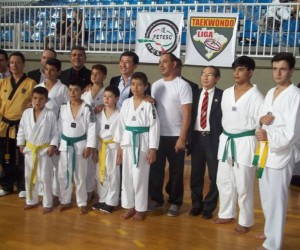 taekwondo-portouniao-competiXXXXo