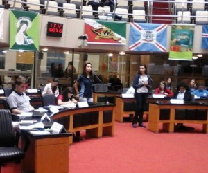 Germanoa-alunos-assembleia-sc