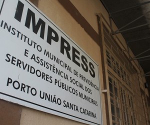 Impress-presidente-sabatina-portounia