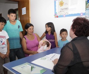 Atendimento do programa Família Paranaense