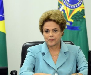 De acordo com a proposta aprovada pelo Congresso Nacional, a correção do benefício para todas as famílias seria medida de acordo com a inflação acumulada de maio de 2014 a dezembro de 2015Arquivo/Fabio Rodrigues Pozzebom/Agência Brasil