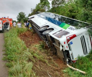 Apesar do susto, ninguém se feriu (Foto: Corpo de Bombeiros)