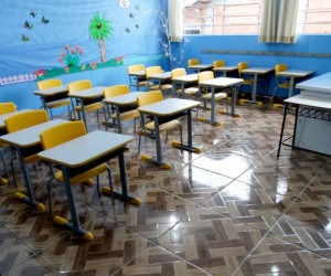 Escolas-municipais-de-Cruz-Machado-iniciam-ano-letivo-com-novas-carteiras-escolares-5-800x516