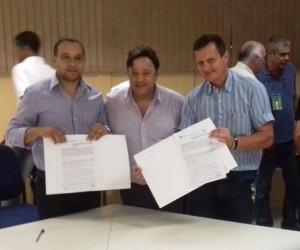 PrefeitoXdeXCruzXMachadoXassinaXconvXXnioXparaXreformasXdeXbalsasXX3XXX800x618X