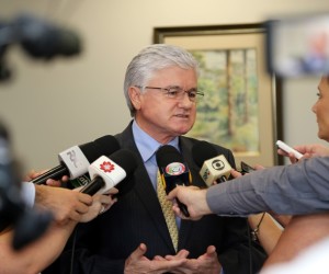 O CHEFE DA CASA CIVIL VALDIR ROSSONE EM ENTREVISTA SOBRE A LDO.