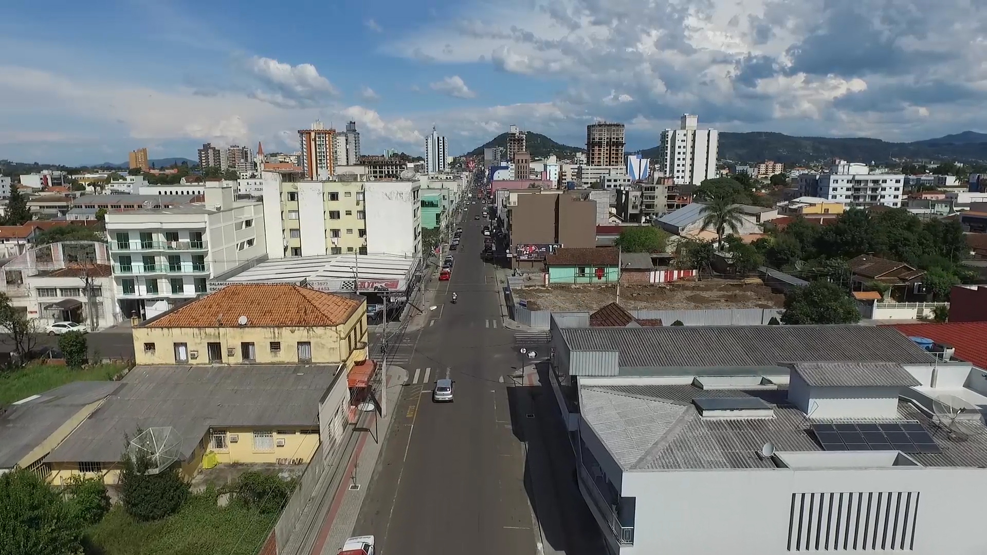 MANOEL RIBAS Avenida sem dono Geral Vvale MANOEL RIBAS Avenida sem dono Geral Vvale