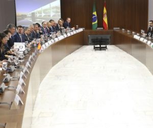 Brasília - O presidente Michel Temer recebe o presidente do Governo da Espanha, Mariano Rajoy, em cerimônia de boas-vindas, no Palácio do Planalto.(Antonio Cruz/Agência Brasil)