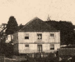 Primeiro espaço utilizado como Escola Primária pelo Colégio Santos Anjos (1917). Fonte – Acervo do Colégio Santos Anjos. 