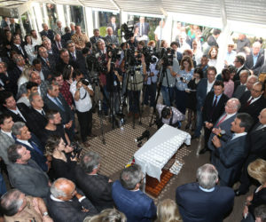Governador Beto Richa participa da posse de Orlando Pessuti na Presidência do BRDE, em substituição a Odacir Klein. Curitiba, 14/11/2017. Foto: Orlando Kissner/ANPr