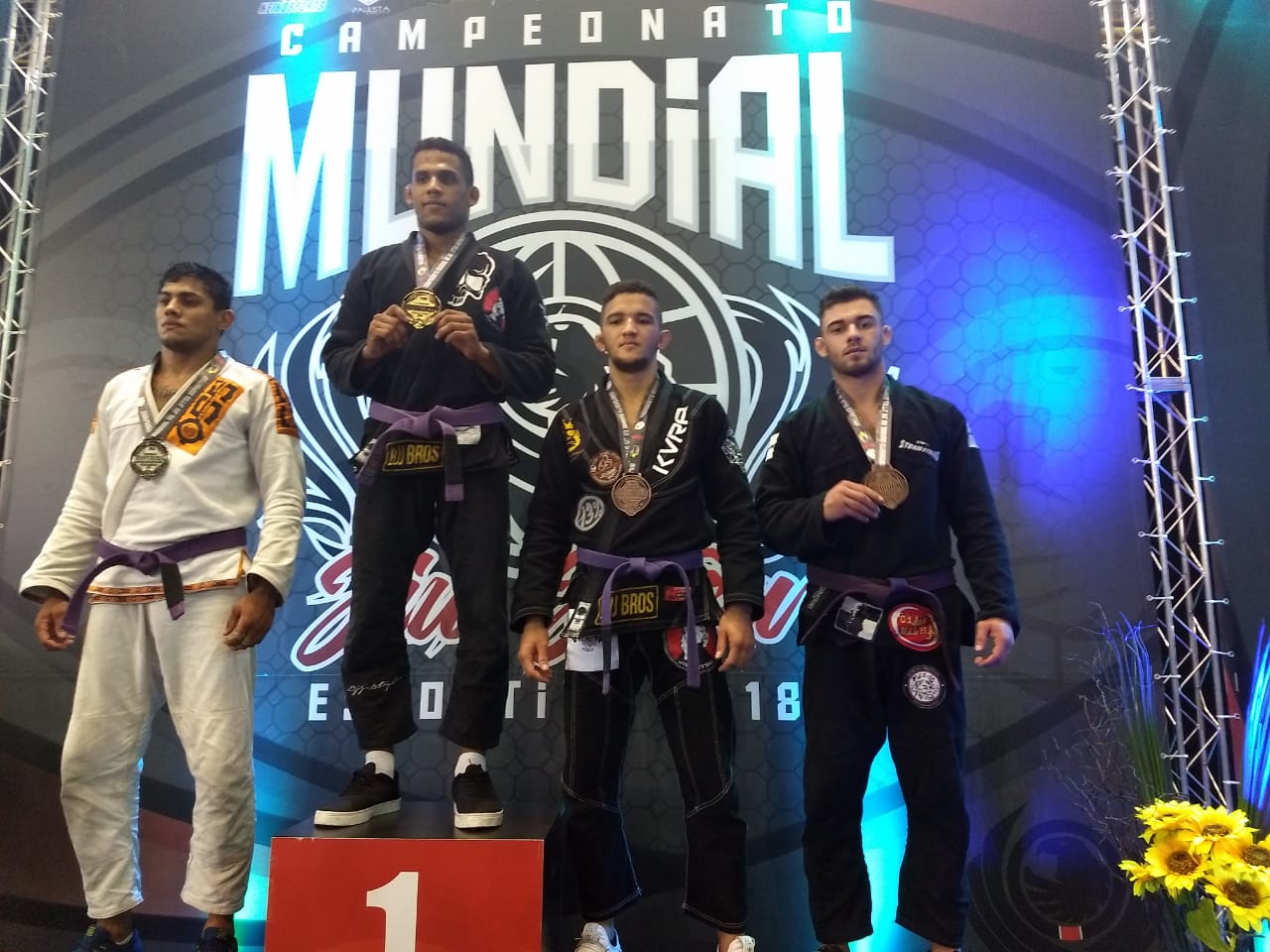 CheckMat com duas medalhas em Mundial de JiuJitsu Vvale