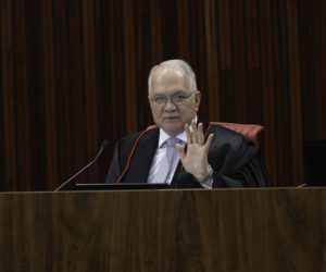 Ministro Edson Fachin negou liminar pedida pela defesa de Lula, que buscava garantir a presença do ex-presidente nas eleições de outubro (Fabio Rodrigues Pozzebom/Agência Brasi