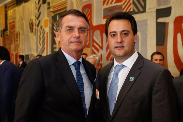 Jair Bolsonaro e Ratinho Jr. ((Foto: Divulgação ANPr)).
