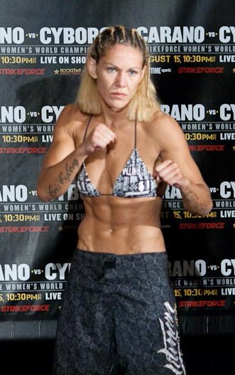 Cris Cyborg é considerada a maior atleta da história do UFC (Foto: Michael Dunn/CC BY 2.0).