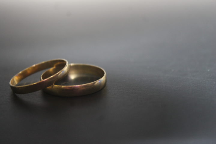 Por ano, País registra cerca de um milhão de casamentos (Foto: Arquivo/JOC).