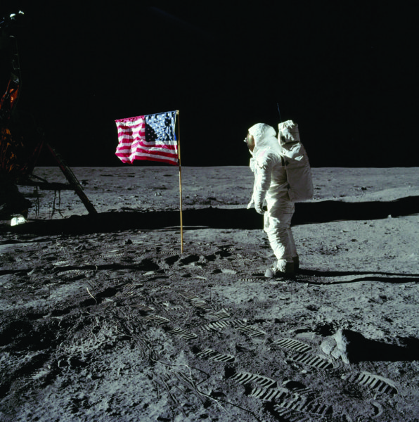 Há 50 anos, astronautas voltavam com sucesso de sua missão na Lua (Fotos: Arquivo/JOC e Reprodução).
