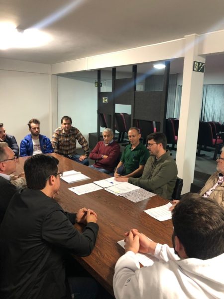 Alteração foi sugerida durante reunião (Foto: Assessoria/Prefeitura de União da Vitória).