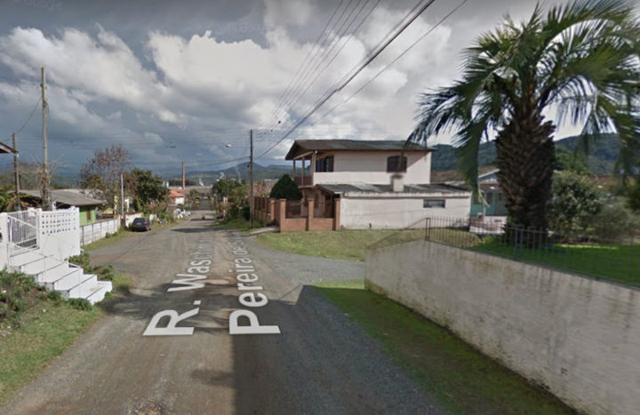 Rua José Pioli em 2011 (Foto: Reprodução/ Google Maps).