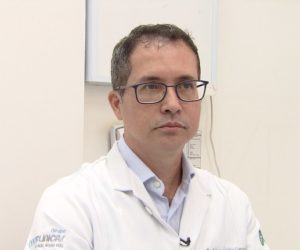 Oncologista Nilson de Castro Correia do Hospital da Universidade de Brasília (Foto: Agência Brasil).