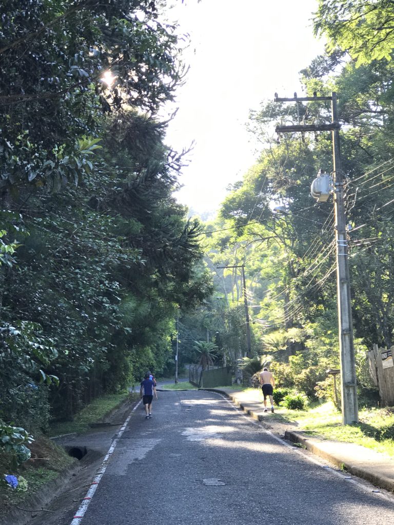 caminhada subida morro do cristo uniao