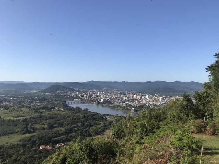 caminhada subida morro do cristo uniao