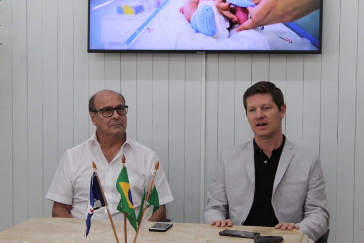 Secretário de Saúde, Ary Carneiro Júnior e o Prefeito Santin Roveda