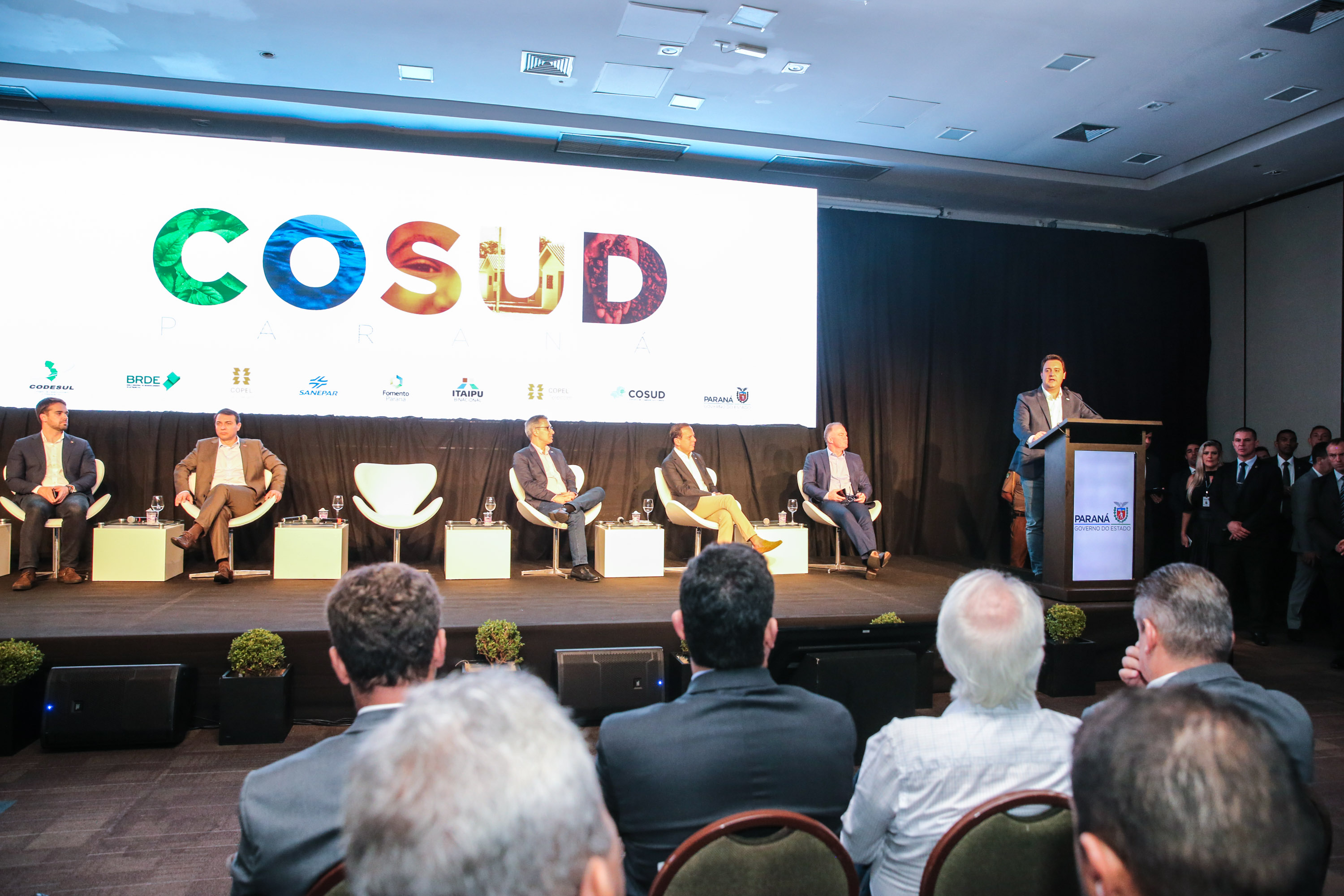 O Governador Carlos Massa Ratinho Junior participa neste sábado (29) do 6º COSUD (Consórcio de Integração Sul e Sudeste) em Foz do Iguaçu.   Foz do Iguaçu, 29/02/2020 - Foto: Geraldo Bubniak/AEN