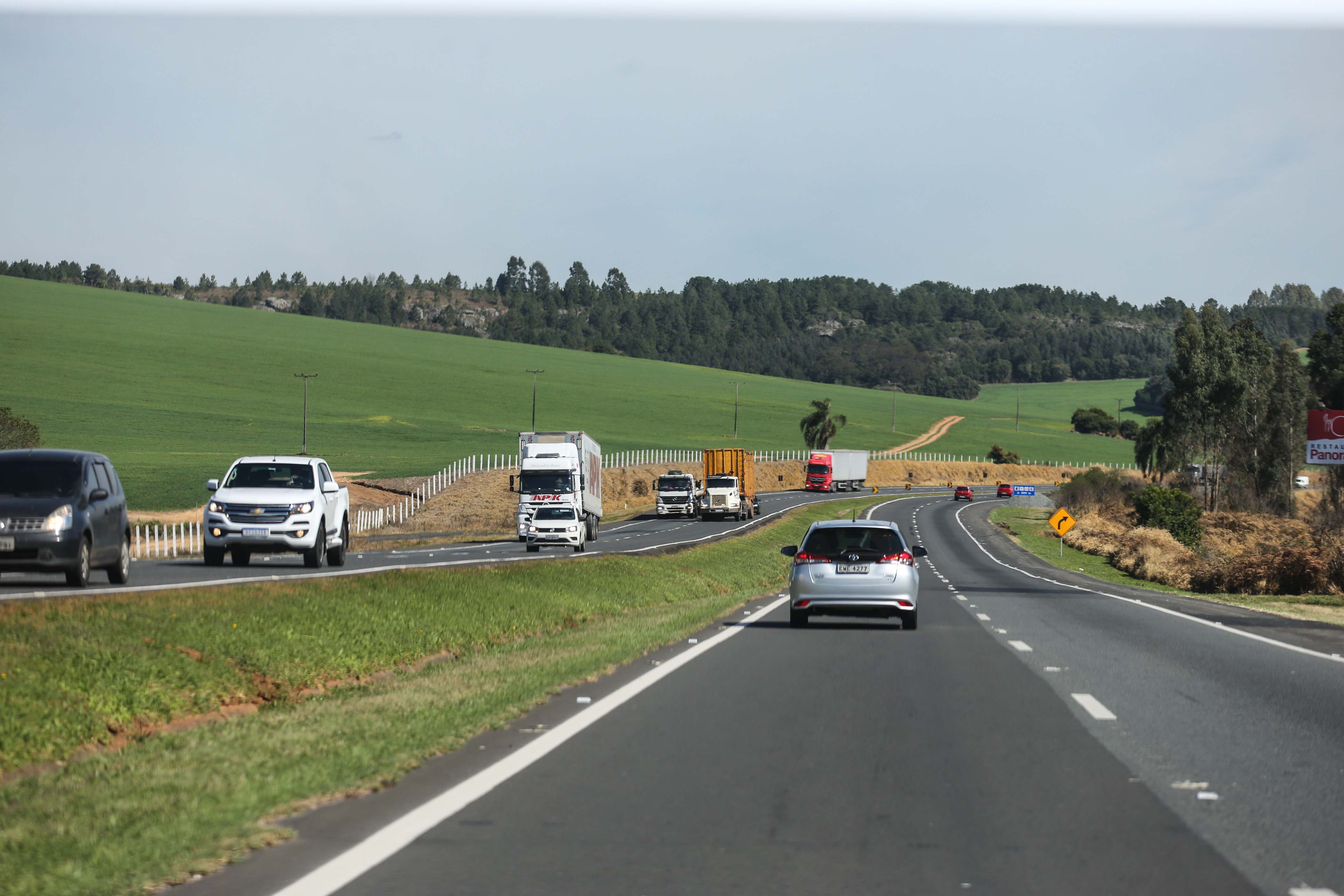 Movimento Estrada - Safra -   Curitiba, 24/07/2019 -  Foto: Geraldo Bubniak/ANPr