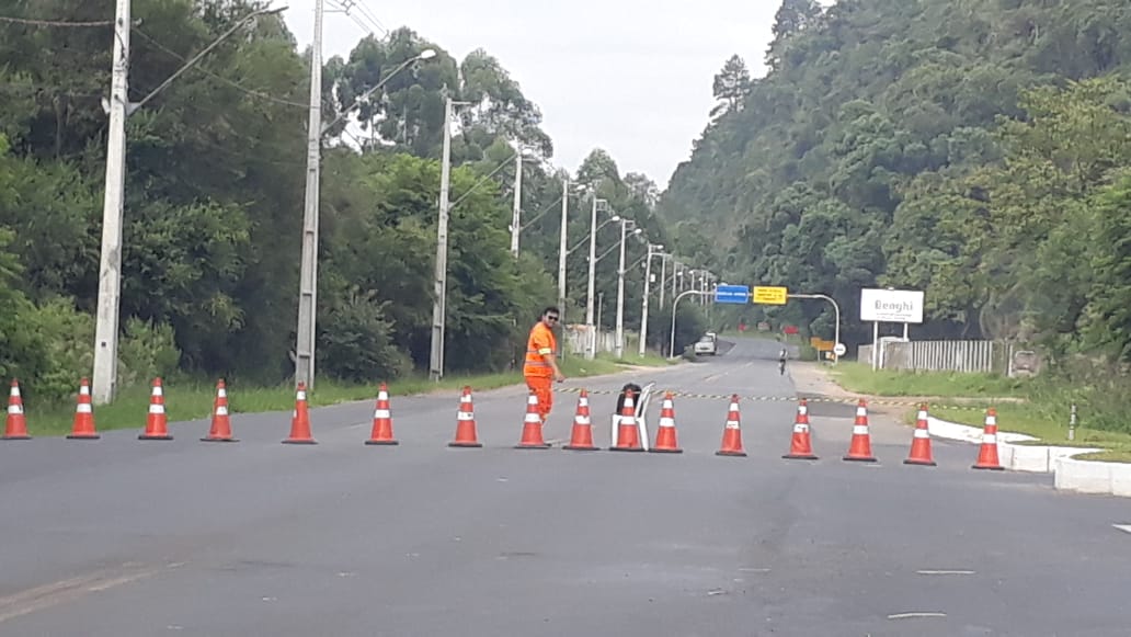 Trecho próximo ao Jardim Muzzulon. (Foto: Jaqueline Castaldon).