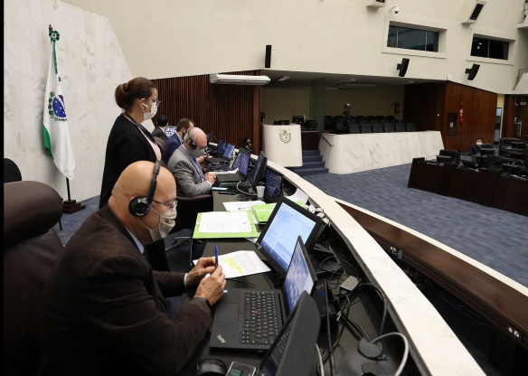 Na sessão plenária desta quarta-feira (10) os deputados aprovaram projeto que reconhece a situação de calamidade pública em 10 novos municípios.. Créditos: Dálie Felberg/Alep