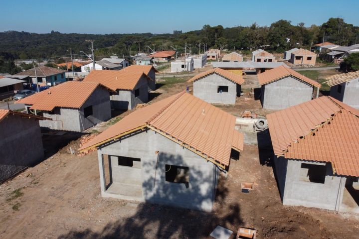 Habita Parana - Programa Estadual de Habitacao - Financiamento Cohapar Residencial São João do Triunfo, 30 casas populares, com dois quartos, sala, cozinha, banheiro e área de serviço externa. Os imóveis são financiados pela Cohapar através do Fundo de Combate à Pobreza. Foto: Geraldo Bubniak/AEN
