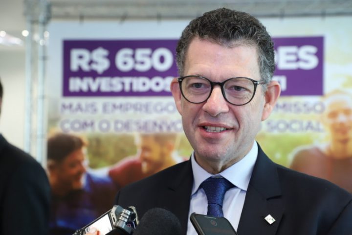 Diretor-presidente da Invest, Eduardo Bekin