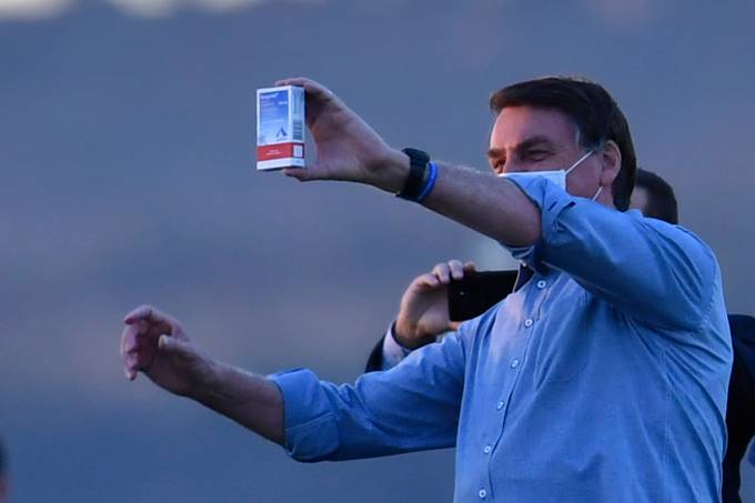 2021-bolsonaro1