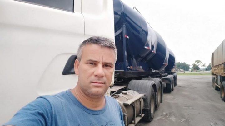 Wanderlei Dedeco foi caminhoneiro por 27 anos  (Foto: Arquivo pessoal)